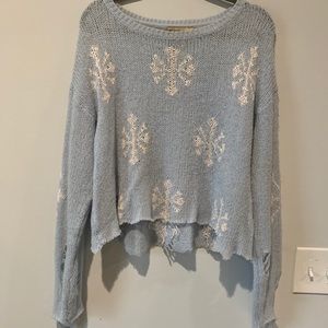 Wild fox distressed sweater